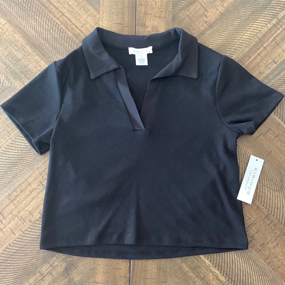 Kirious Black polo cropped tee size medium NWT